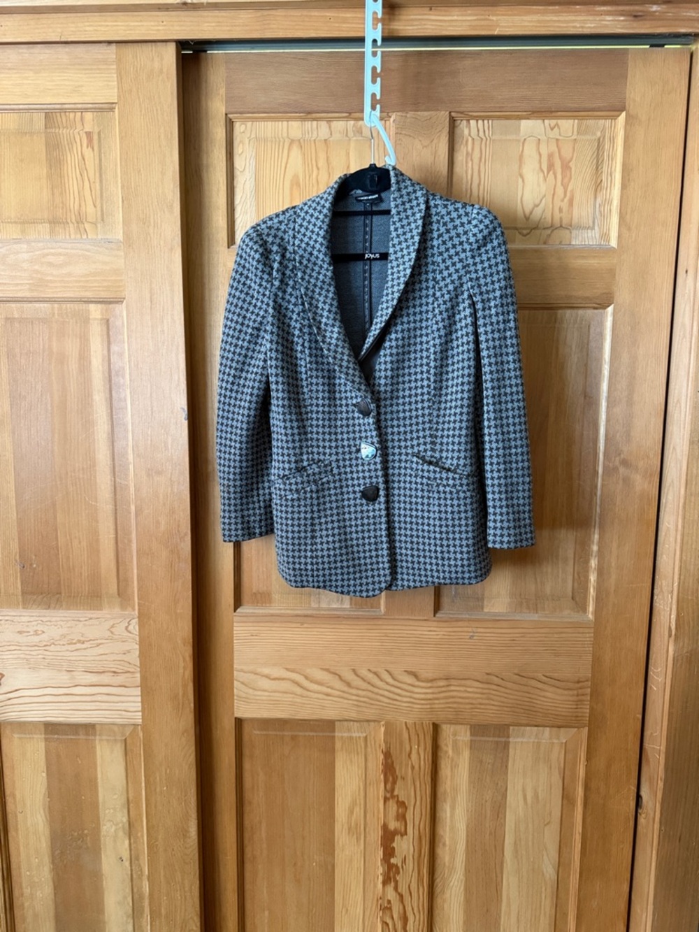 Giorgio Armani Houndstooth Button Blazer